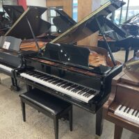 Yamaha GC1M Classic Baby Grand