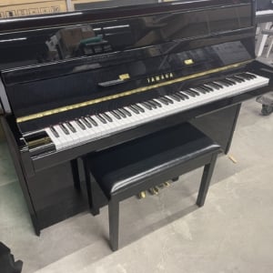 Image forYamaha b1 Modern Continental Console