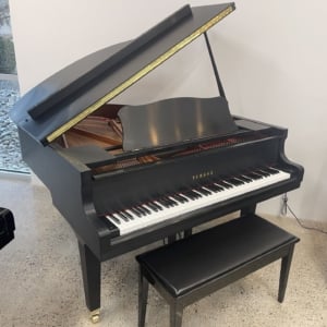 Image forYamaha GC1M Classic Satin Ebony Baby Grand