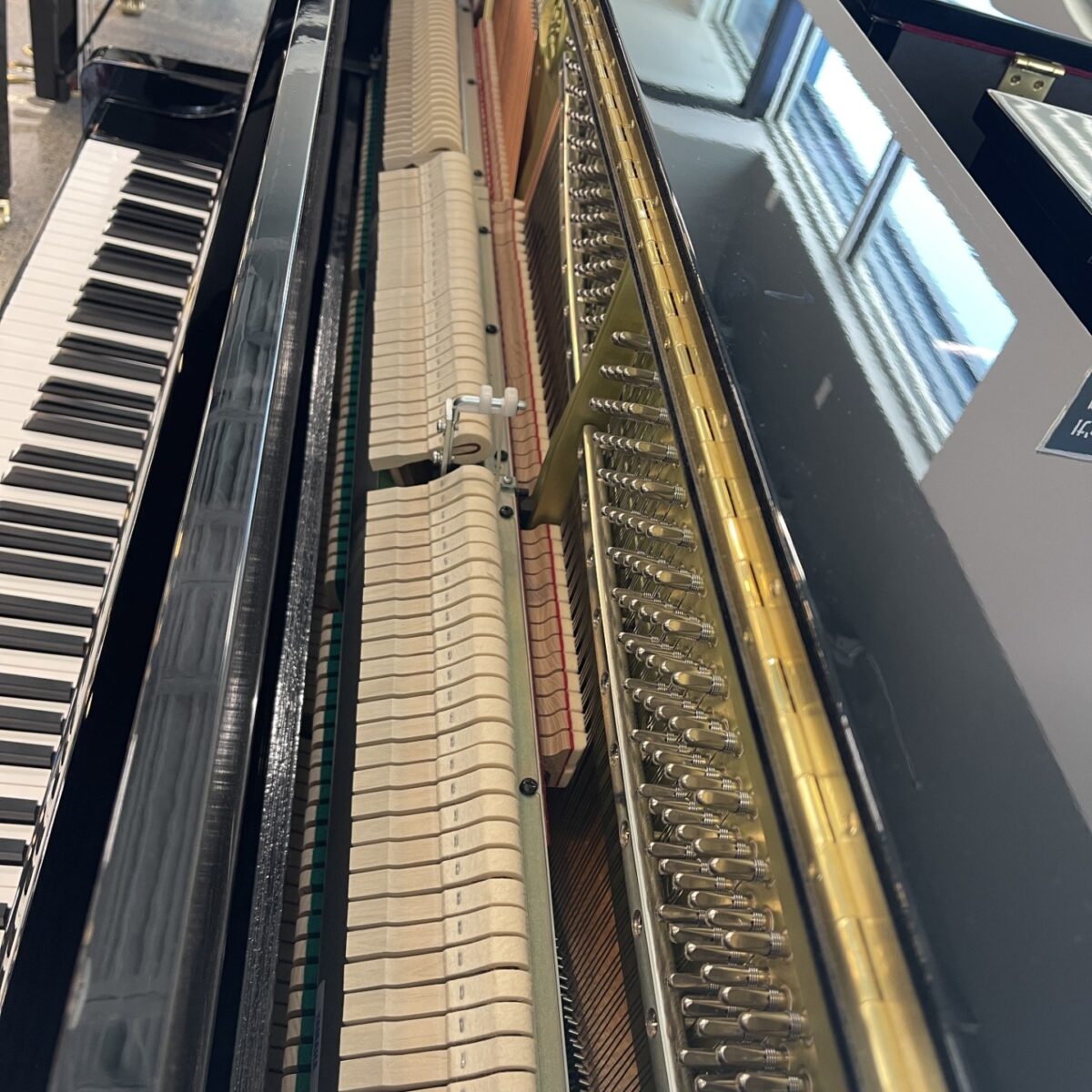 Yamaha YUS1-SH2 SILENT Professional Upright