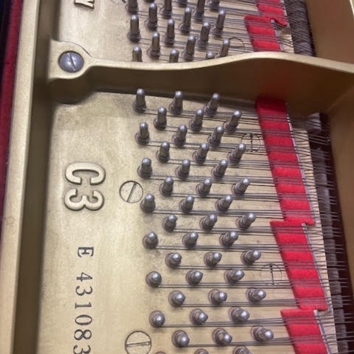 Yamaha C3 Grand